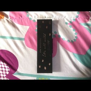 Colourpop eyeshadow palette